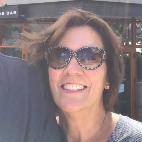 Meet your Posher, Susan - Picture 1 of 1